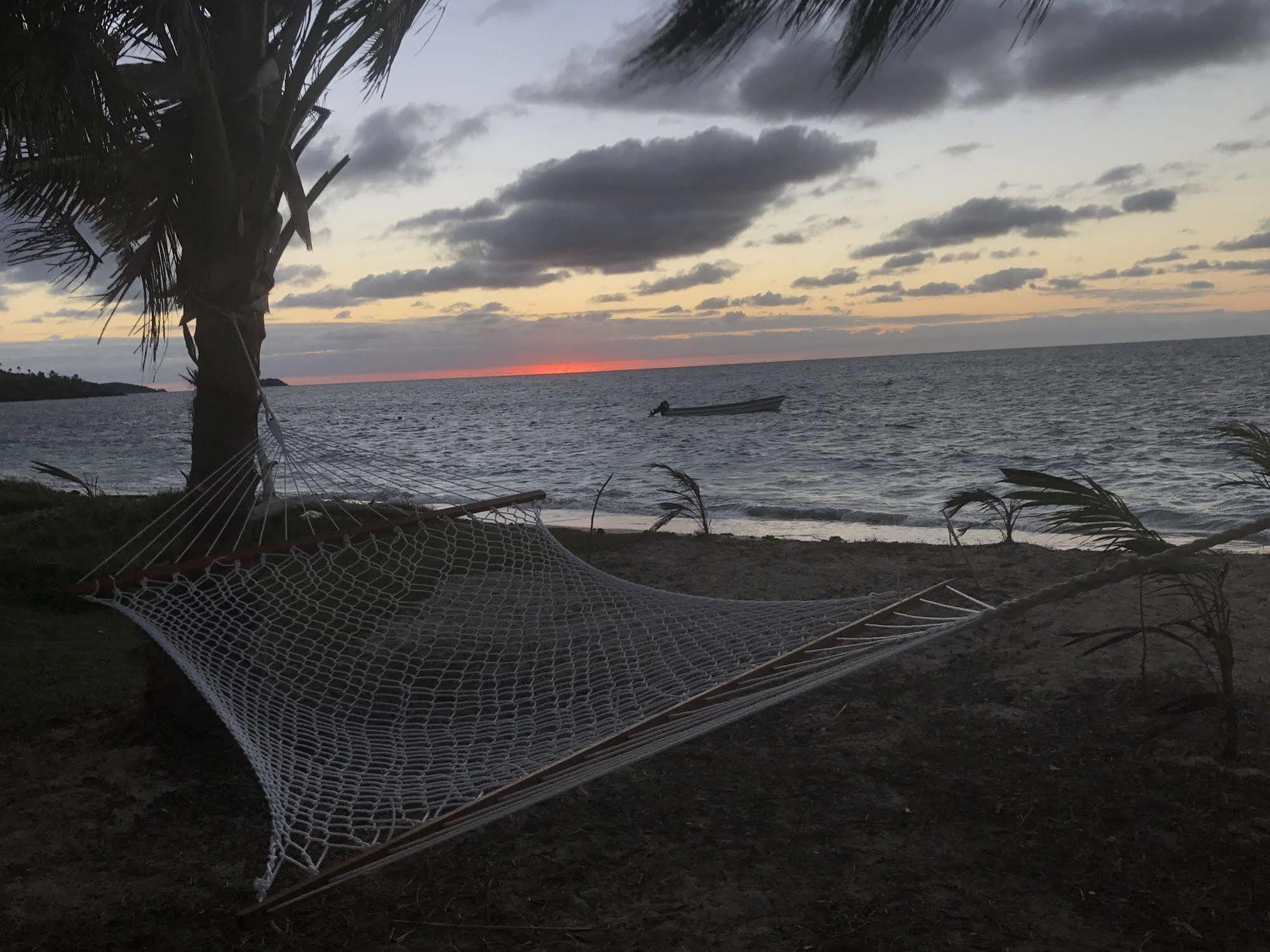 Yasawa Homestays Naisisili Екстер'єр фото